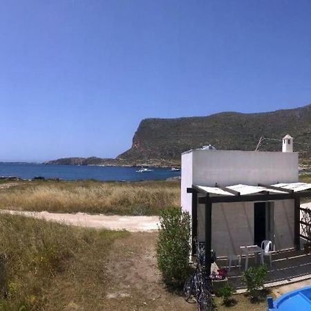 Il Cubo, Monovano Col Mare Su Tre Fronti. Favignana Bagian luar foto