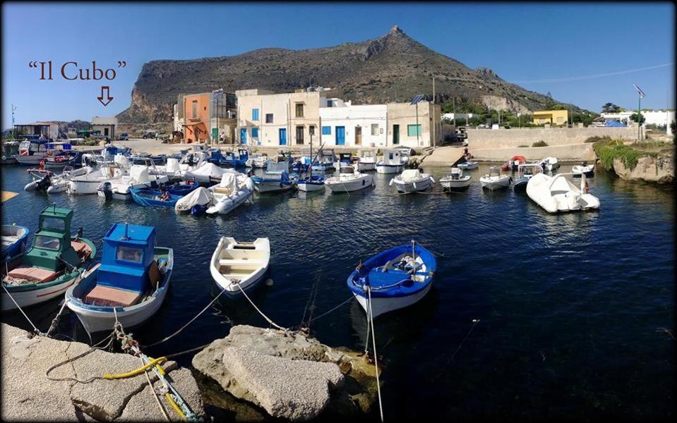 Il Cubo, Monovano Col Mare Su Tre Fronti. Favignana Bagian luar foto
